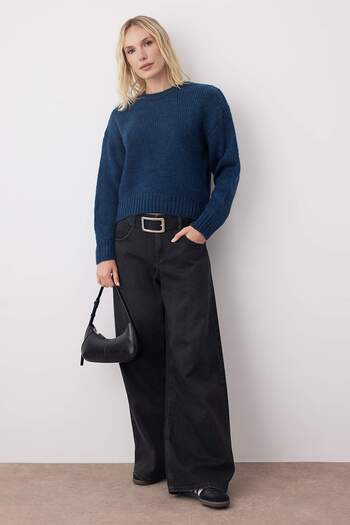 Trendyol Collection Modrý Wide Fit měkký, strukturovaný základní pletený svetr TWOAW23KZ00185