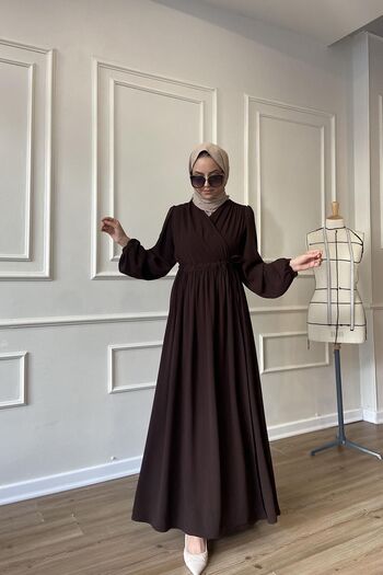 Berel Moda Φόρεμα Crepe Hürrem με λεπτομέρεια δεμένη εσωτερικά και εξωτερικά, χωρίς τσακισμένο, Ferace Bitter Brown