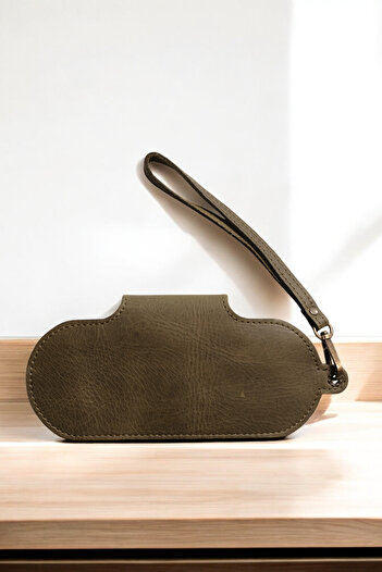 Modica Manila - Genuine Leather Eyewear Case |   Stylish and Durable Unisex Design with Hand Grip