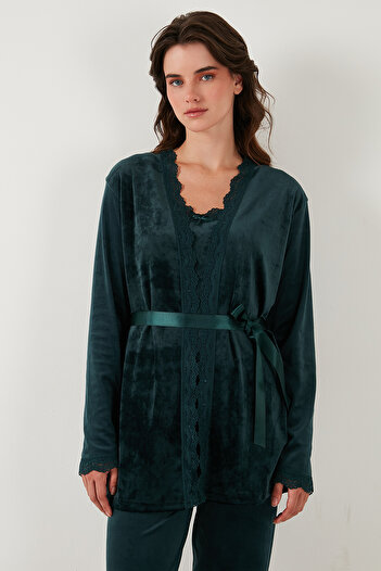 Lela Regular Fit Dantelli Yumuşak Dokulu Sabahlıklı Kadife Pijama Takımı PİJAMA TAKIMI 6095545