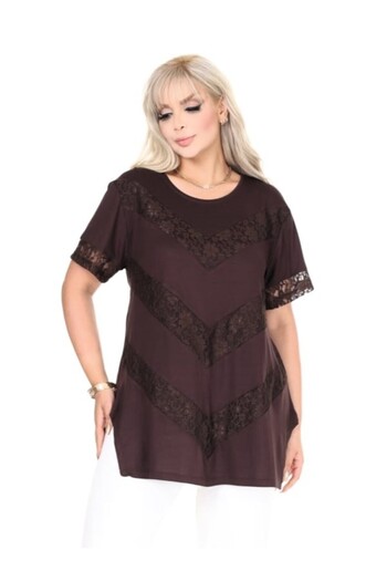 Kheos V-Block Asymmetrical Round Neck Flowy Flowy Casual Fit Short Sleeve Blouse with Lace Skirt Slit