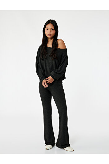 Koton Viscose Blended Comfortable Fit Long Sleeve Crop Off-The-Shoulder T-Shirt