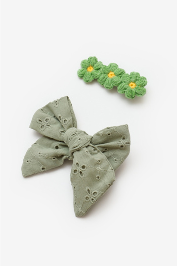 Le Mabelle Green Scallop Bow Knitted Flower 2-Piece Clip Buckle