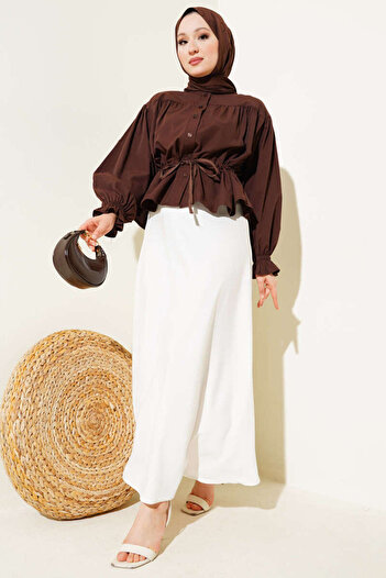 MODA Short Shirt with Bell Tunnels Above the Skirt