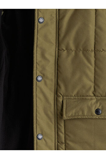LC Waikiki Hooded Boy's Puffer Coat