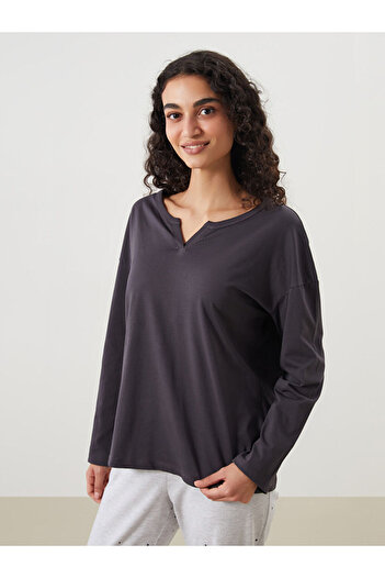 LC Waikiki Sparkling Choices from Shining Store |   Women's Pajama Top with a Low Neckline