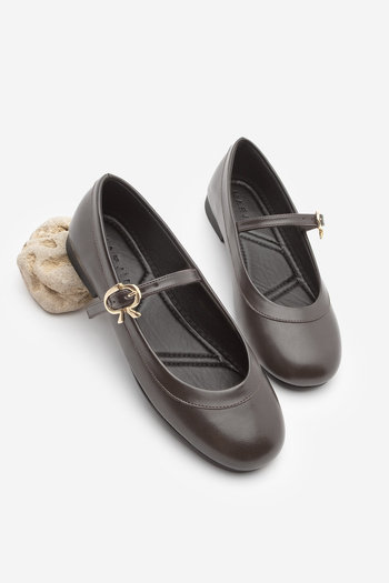 Marjin Women's Buckled Ballerinas Meladi Brown