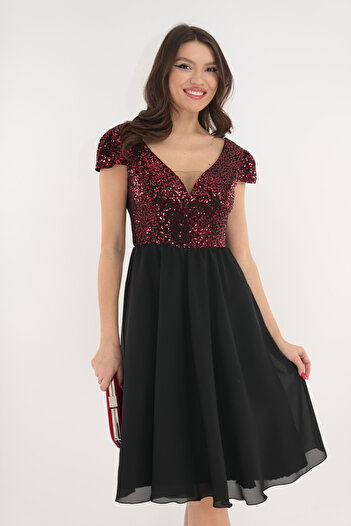Vanessa Line RO Elegant cloche dress made of black veil and red sequins