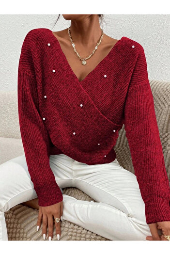 Combin Ateiler Cross Sweater with Pearls Burgundy