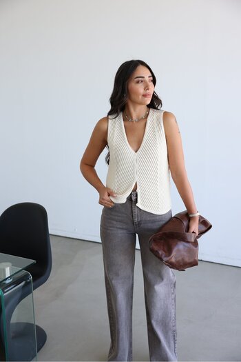 Özge Özgenç V-Neck Thessaloniki Knitted Vest