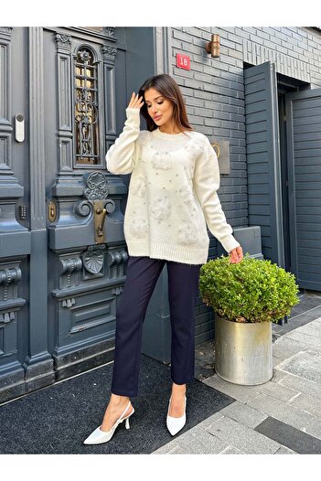 Hatun Atila Pearl Detailed Organza Flower Soft Textured Knitwear Sweater 2628 - White