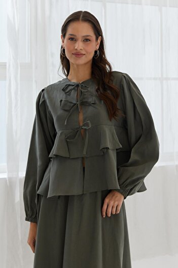 Shopping Shop Ruffled Blouse Skirt Set with Tie-Up Front Kahki