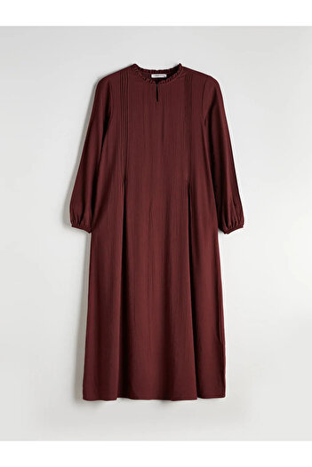 LC Waikiki Ruffled crew neck textured dress