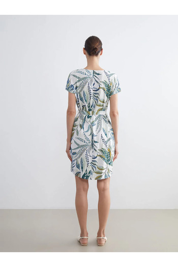 LC Waikiki Crew Neck Floral A-Line Dress