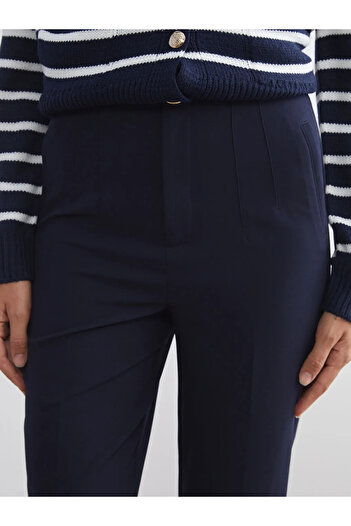 LC Waikiki Slim Fit Pleated Women's Trousers