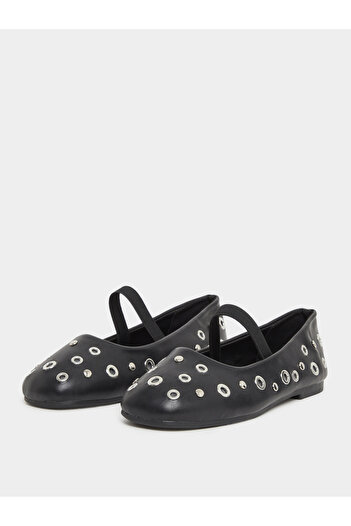 Styli Embellished Slip-on Ballerinas