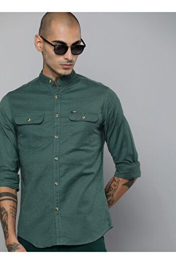 The Indian Garage Co By Styli Men Green Slim Fit Solid Casual Shirt