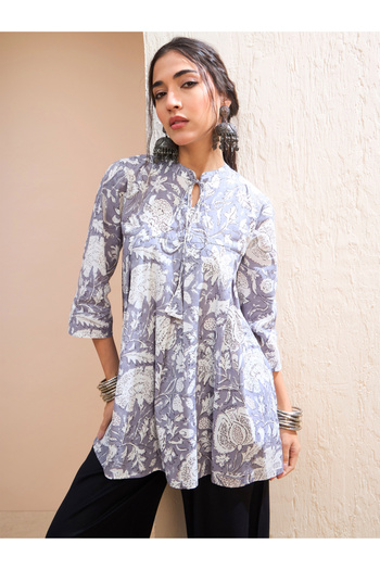Sassafras By Styli Grey Floral Cambric Front Tie Knot Kurti