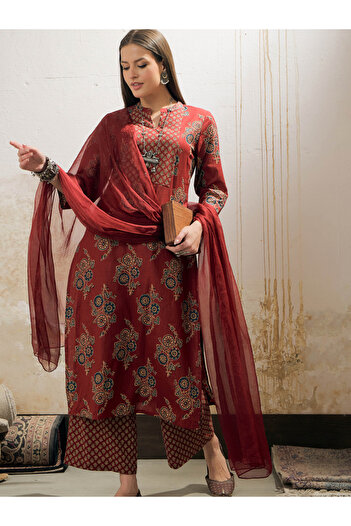 Sassafras By Styli Maroon Floral Straight Kurta with Pencil Pants and Dupatta Set