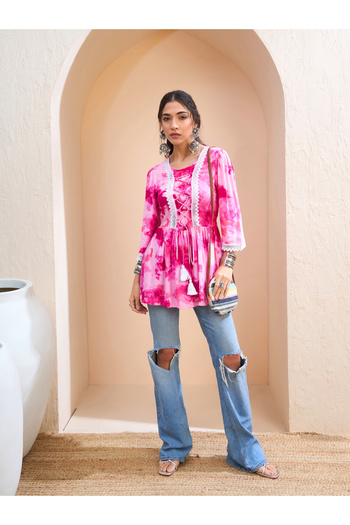 Sassafras By Styli Pink Tie-Dye Front Criss Cross Peplum Kurti