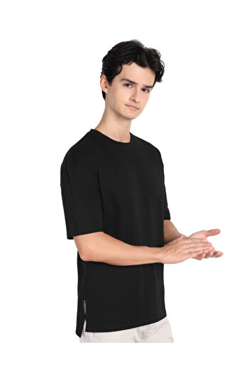 AWESOME STYLE GIFTS Flashpoint Oversized Tee - BLACK