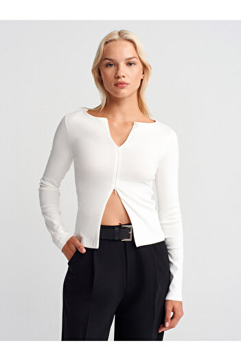 Dilvin 31993 Zipper Detailed Long Sleeve Top-Ecru