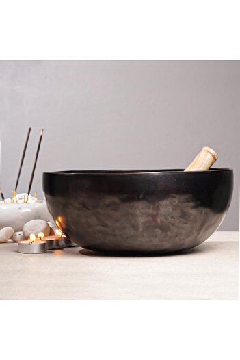Mitr 25 cm Black Handmade Tibetan Bowl