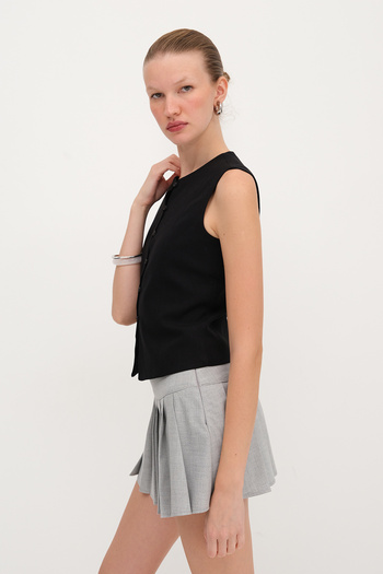 Addax Crew Neck Buttoned Vest Y7586