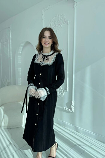 HELİS BUTİK Chanel Tweed Fabric Buttoned Collar and Sleeve Detail Black Dress