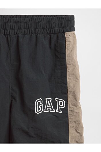 GAP Erkek Çocuk Siyah Relaxed Logo Jogger Eşofman Pantolon