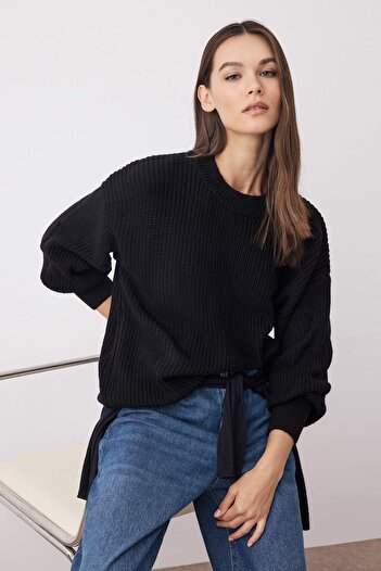 Trendyol Collection Pulover negru de tricotaj de bază Wide Fit TWOAW23KZ01448