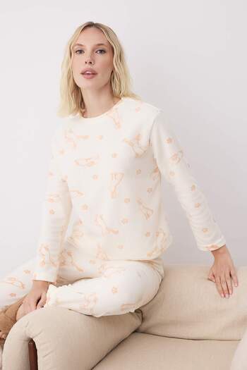 Trendyol Collection Ecru Rabbit Patterned Fleece Knitted Pajama Set Thmaw26Pt00085
