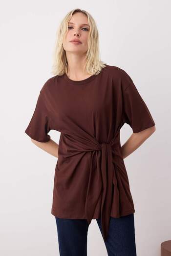 Trendyol Collection Brown 100% Cotton Tie-Up Detail Crew Neck Short Sleeve Knitted Blouse Twoss25Bz00607