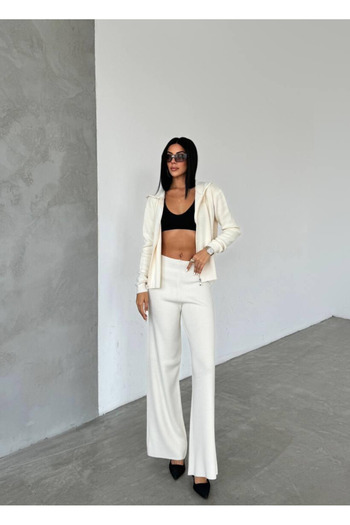 Bliss Women's White Winter Top and Bottom Set Zippered Tracksuit Set