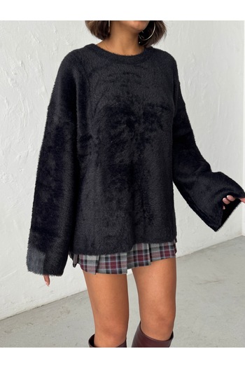 BEJNA Women's Black Crew Neck Oversize Soft Knit Sweater