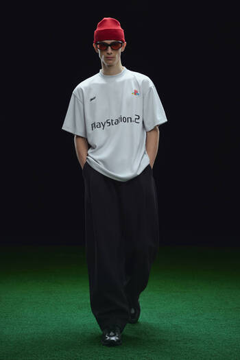 Pull & Bear Technical PlayStation x STWD T-shirt