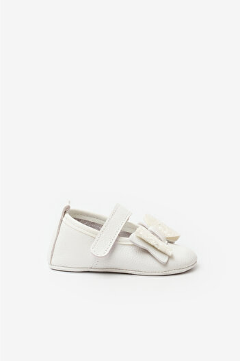 Le Mabelle White Sequin Velcro Leather Baby Girl Loafer
