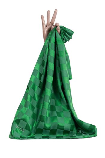 Invee Magnificent Square Scarf