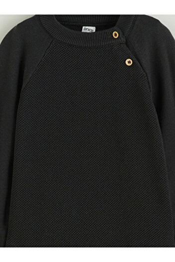 LC Waikiki Sparkling Choices from Shining Store |   Crew Neck Basic Boys' Sweatshirt
