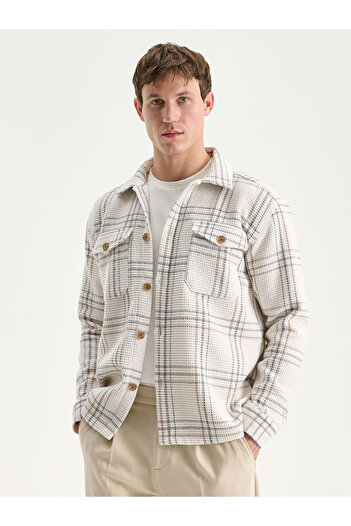 LC Waikiki Sparkling Choices from Shining Store |   Regular Fit Long Sleeve Plaid Men's Shirt Jacket