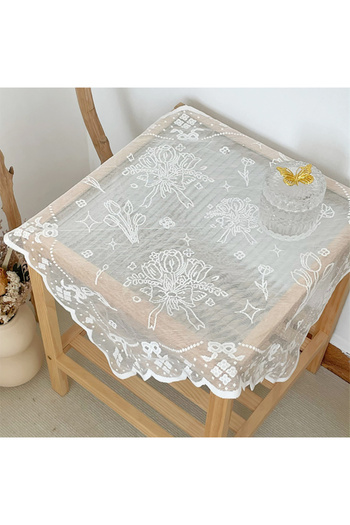 Choice 90x160cm White Antique Embroidered Lace Tablecloth - Solid Color Elegant Flower Cutting Process Poly