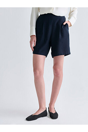 LC Waikiki Create Your Style from Uzg Store |   Women's Pleated Shorts with Elastic Waist