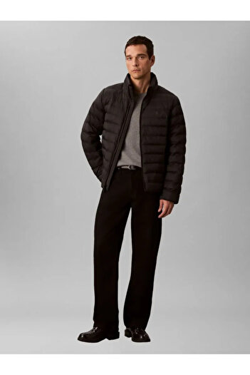 Calvin Klein Men's Brand Logo Regular Fit Molded Adjustable Hooded Black Jacket Lv04Rc511G U