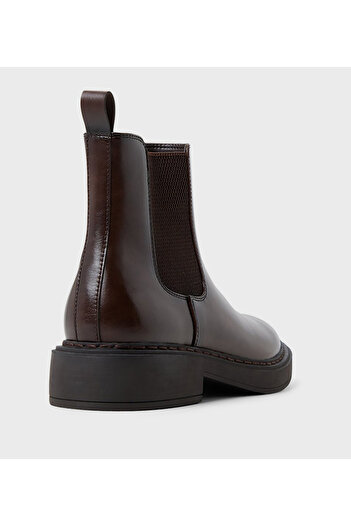 Call it Spring Shafer Round Toe Chelsea Boots
