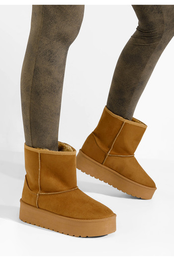 B T Shoes Ug boots Chrisia V2 camel