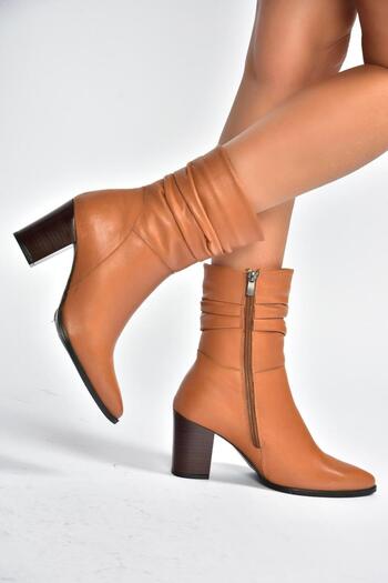 Fox Shoes V398095103 Taba Hakiki Deri Kalın Topuklu Kadın Bot