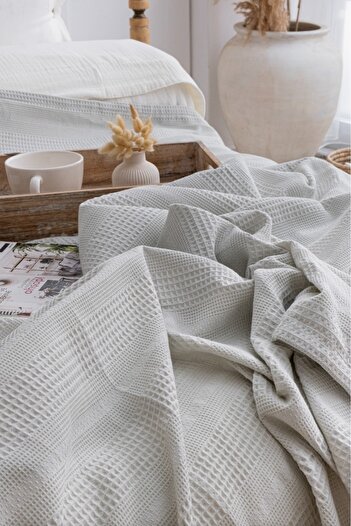 Dokubba - 210 X230 cm Cotton Pique. Double Pike.