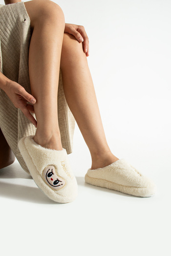 FootFrenzy Labubu Women's Plush House Slippers Lightweight Sole Guest Bundle Dowry House Slippers