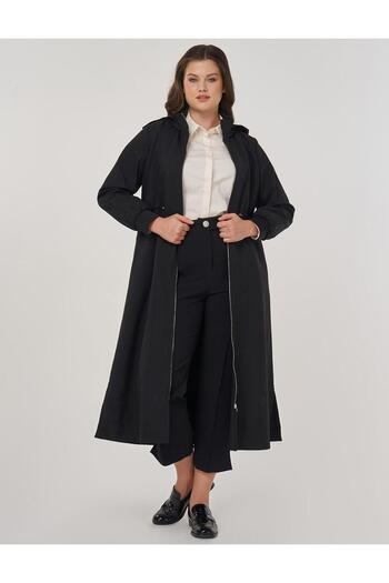 Kayra Hooded Stand Collar Cap Black