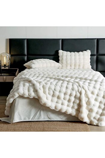 FIONNA.RO Fluffy Faux Fur Rabbit Bedding - Luxury Edition Rabbit - Cream